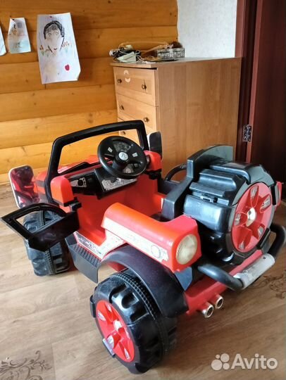 Детский электромобиль