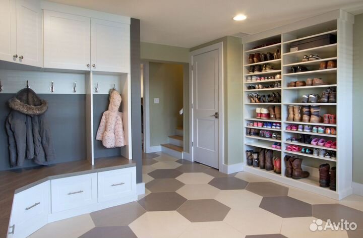 Шкаф в прихожую на заказ