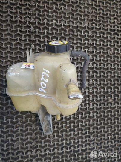 Бачок расширительный Ford Escape, 2008