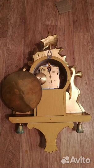 Часы настенные с боем