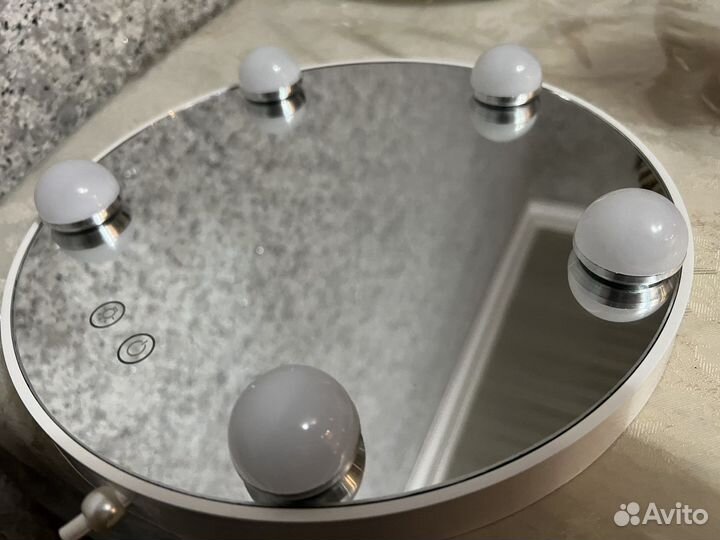 Зеркало с подсветкой