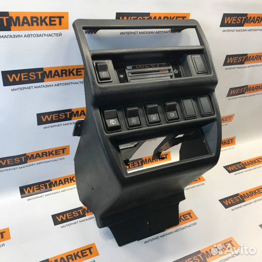 Консоль панели приборов Нива в сборе с кнопками