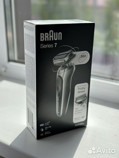 Электробритва Braun Series 7 70-S1000s
