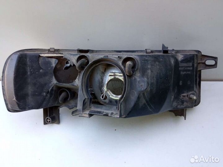 Фара передняя левая Opel Movano 1 38210999R