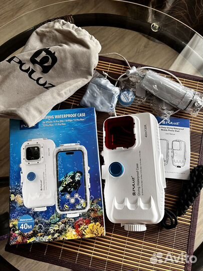 Чехол на iPhone для подводной съемки
