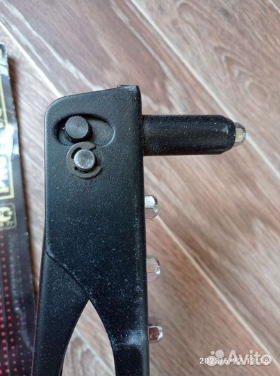 Заклепочник skrab