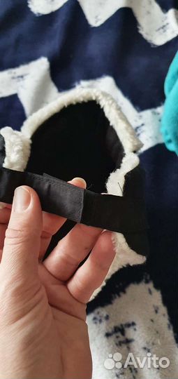 Новая шапка hm на 2-4 года