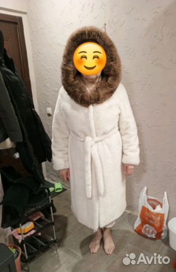 Искусственная шуба белая под норку