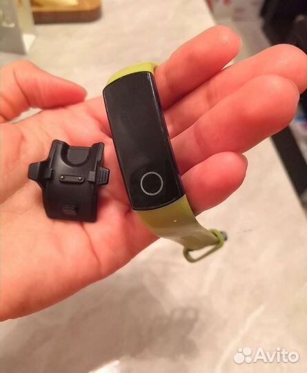 Фитнес браслет honor band 5