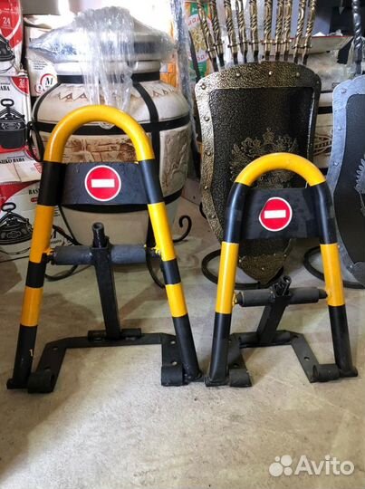 Автомобильный парковочный барьер/стоппер Астрахань