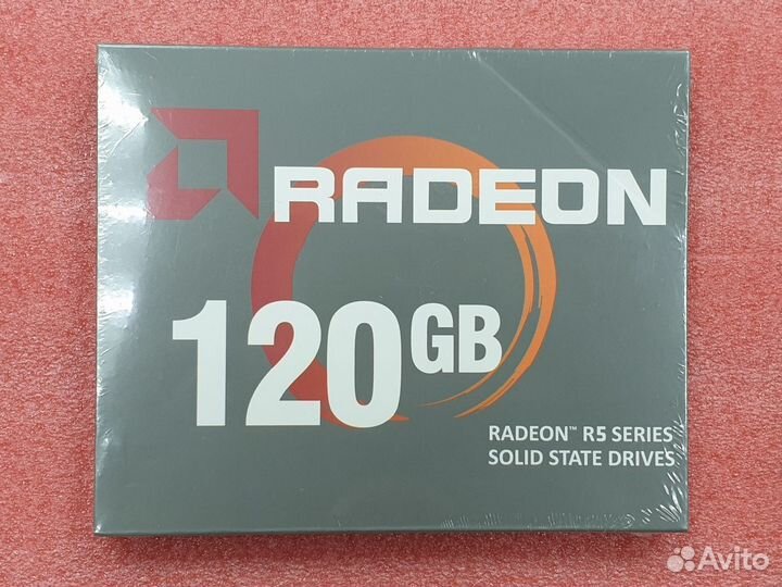 Твердотельный накопитель AMD Radeon