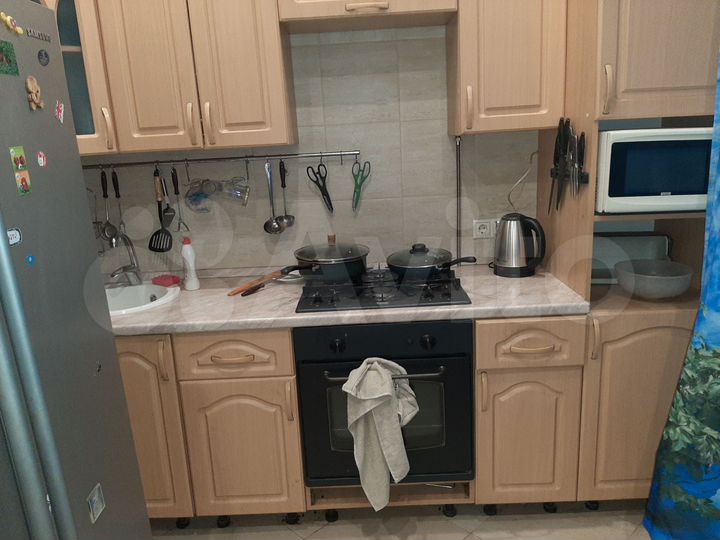 2-к. квартира, 64 м², 1/4 эт.