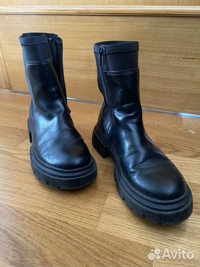 Сапоги zara 33 размер для девочки