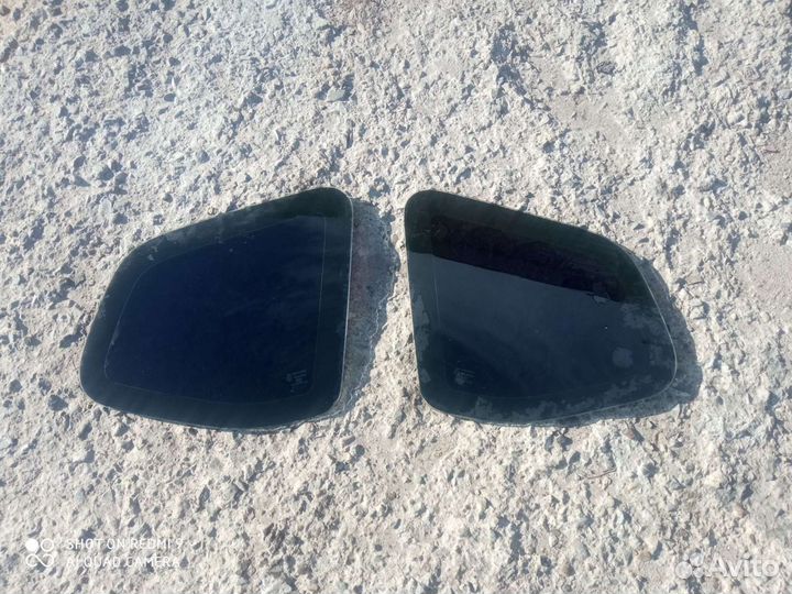 Стекло левое Rental duster 13г