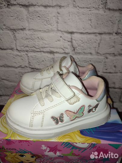 Кроссовки для девочки размер 25