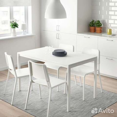 Аренда столов и стульев