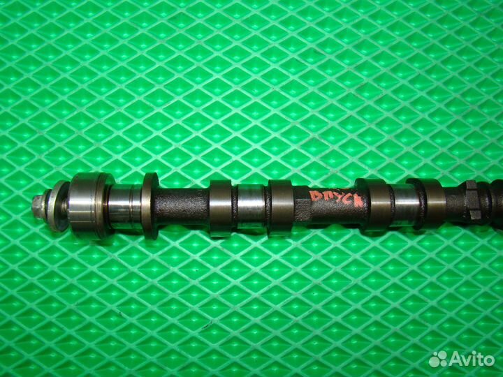 Распредвал впускной Ford Focus 1 Zetec 1.6