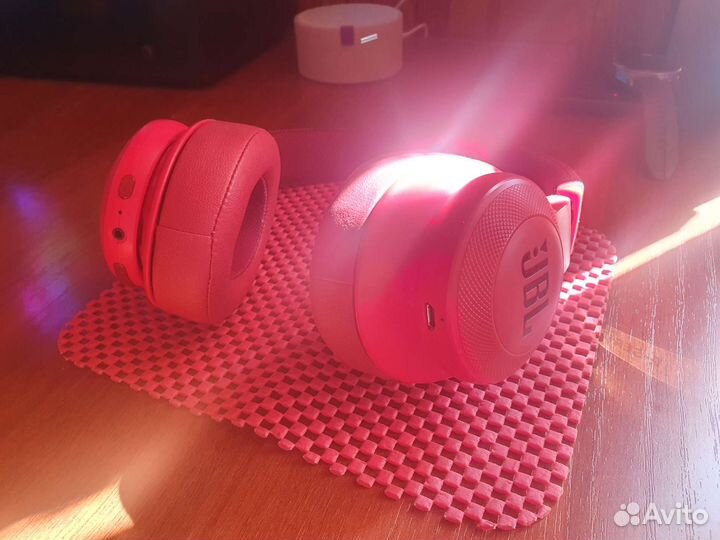 Наушники JBL e55bt