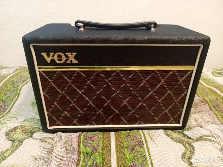 Vox Pathfinder 10 гитарный комбоусилитель