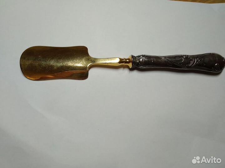 Антикварная серебряная лопатка