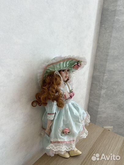 Кукла фарфоровая remeco collection