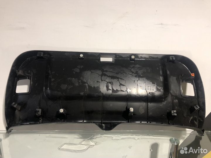 Обшивка крышки багажника mitsubishi ASX