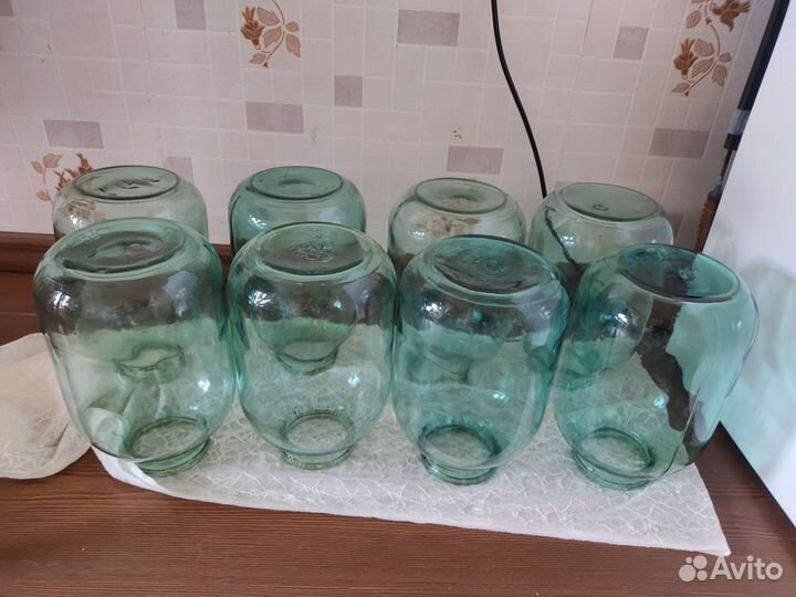 Банка трехлитровая, бутылка