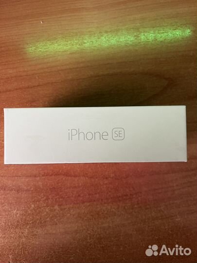 Коробка iPhone 5se