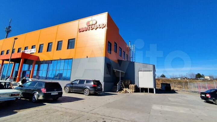 Помещение 700 м²