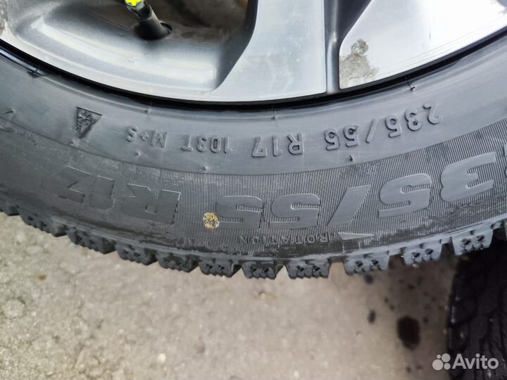 Formula Ice 235/55 R17 103M