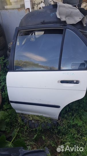 Дверь на toyota corsa EL-45