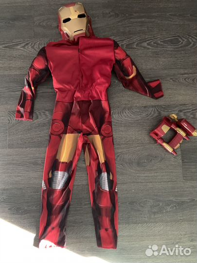 Новогодний костюм железный человек