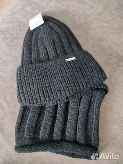 Комплект шапка и снуд