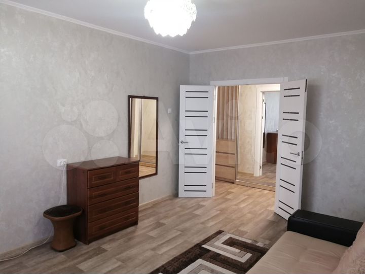 2-к. квартира, 55 м², 9/9 эт.