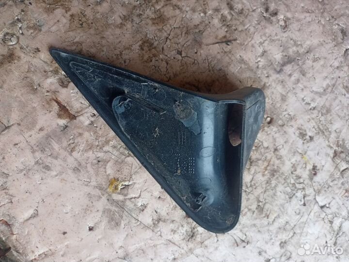 Крепление зеркала переднее правое Rover 45