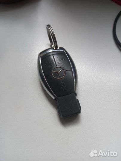 Ключ от Мерседес