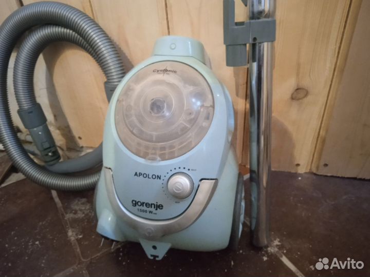 Пылесос Gorenje-1500w, колба, идеал, комплект