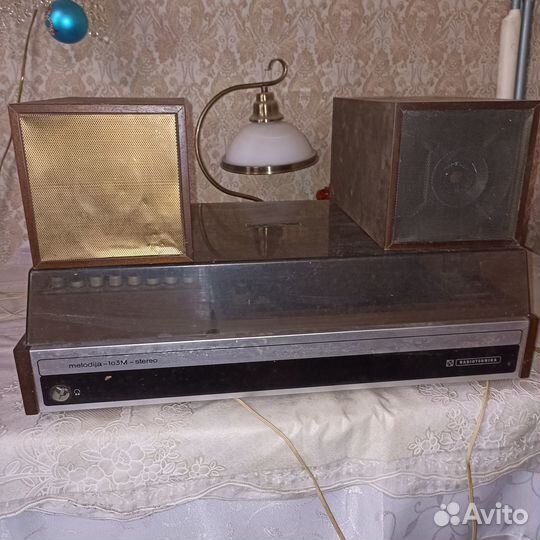 Проигрыватель винила Мелодия - 103 М Стерео, СССР