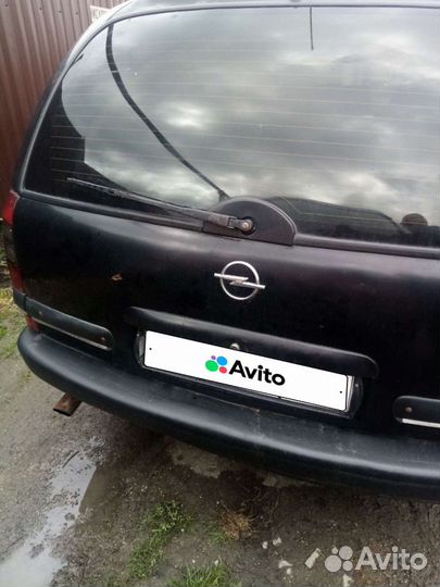 Opel Omega 2.0 МТ, 1999, 400 000 км