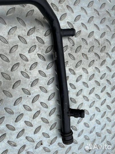 Трубка охлаждения Audi A3 (8Pa)