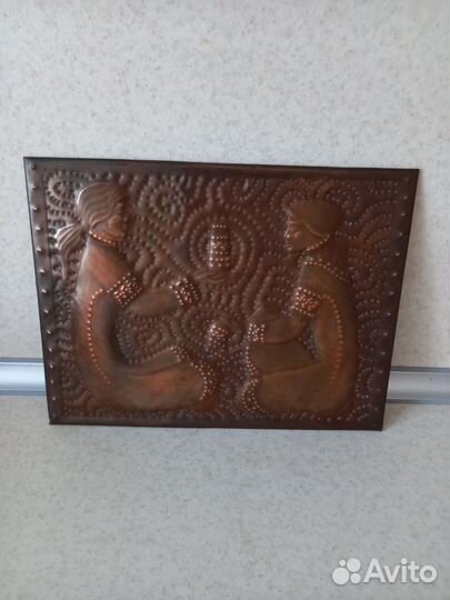 Настенное панно из металла, чеканка