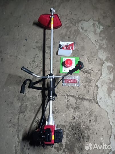 Триммер бензиновый