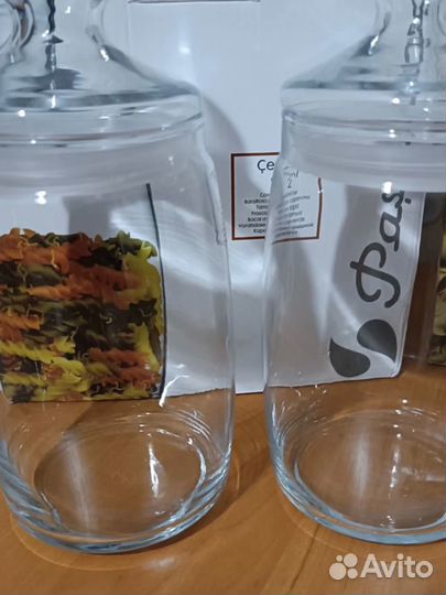 Банка с крышкой стекло