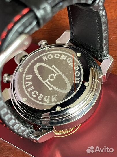 Мужские наручные часы кварцевый хронограф