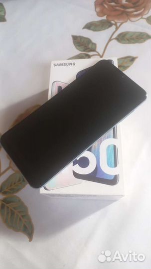 Samsung Galaxy A50, 4/64 ГБ