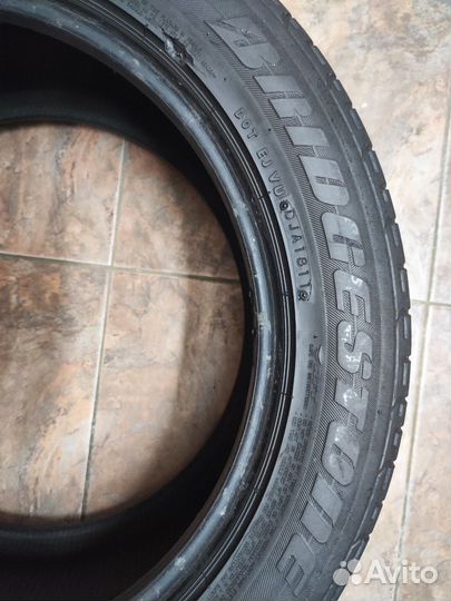 Bridgestone Dueler H/P 255/50 R19