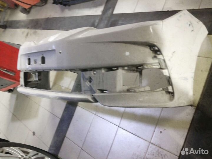 Бампер передний toyota corolla 180