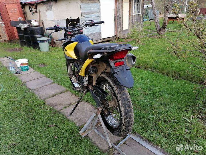 Мотоцикл эндуро 250