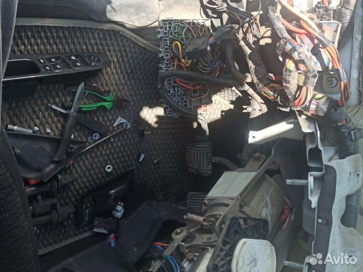 LADA Priora 1.6 AMT, 2013, битый, 120 000 км