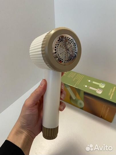 Машинка для удаления катышков